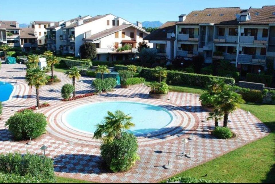 Casa Lorenzo Apartman Desenzano del Garda Kültér fotó