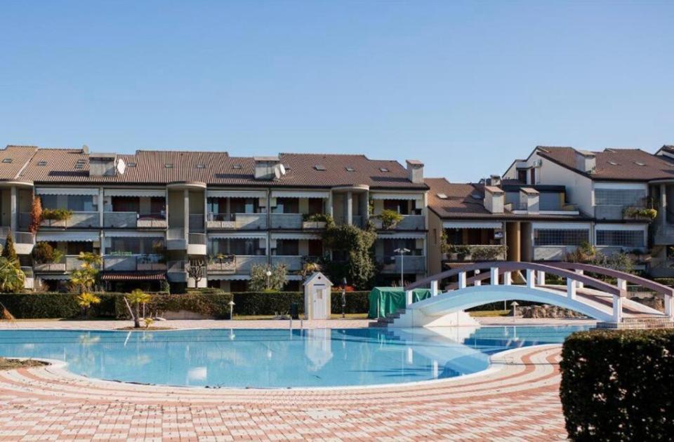 Casa Lorenzo Apartman Desenzano del Garda Kültér fotó