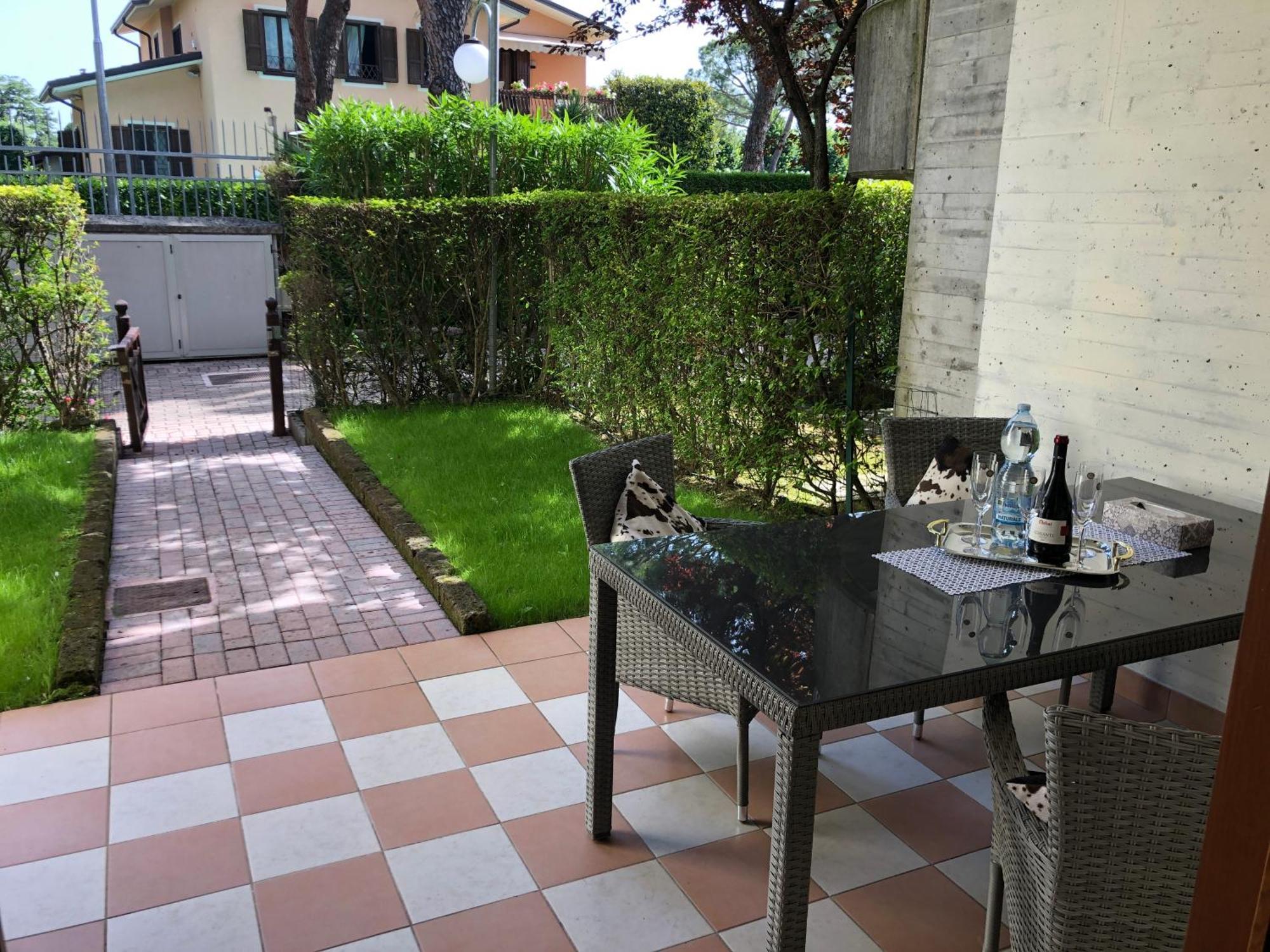 Casa Lorenzo Apartman Desenzano del Garda Kültér fotó
